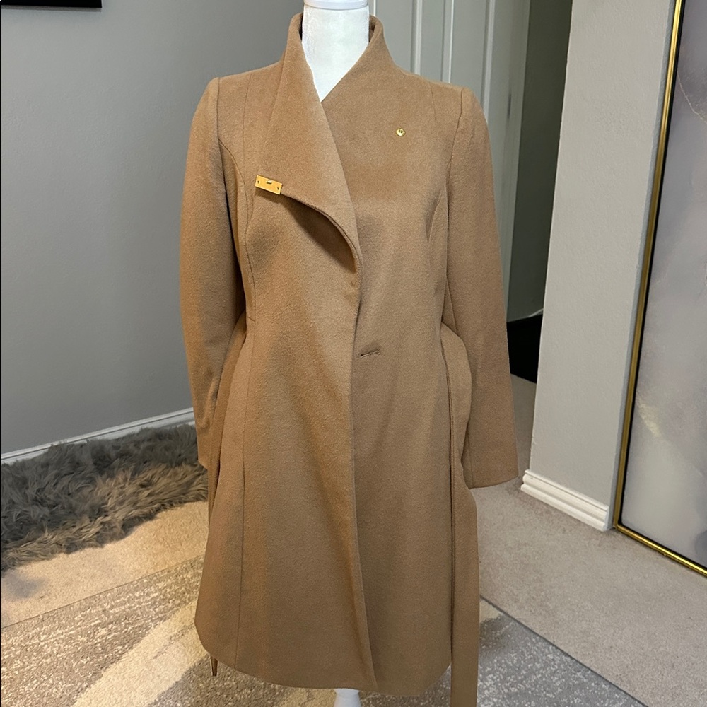 MICHAEL Michael Kors- Walker belted wrap wool coat - Picture 2 of 6